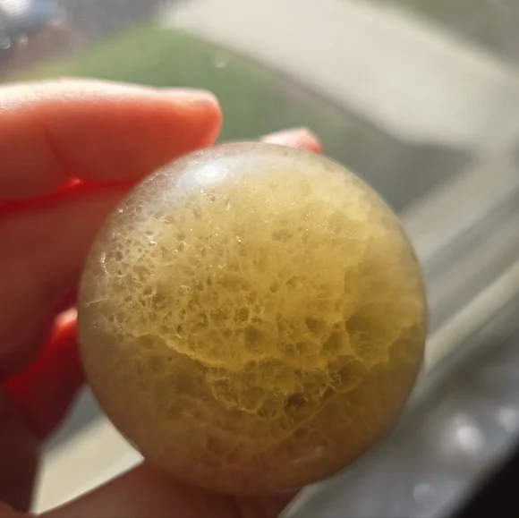 Fluorite Mushroom - Picture 9 of 10